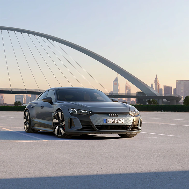 Audi e-tron GT Quattro Performance รถยนต์พลังงานไฟฟ้า 100 % รุ่นล่าสุดของทางค่าย 
