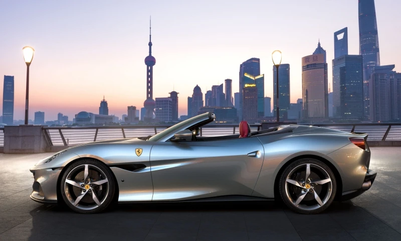 Ferrari Portofino M รถยนต์ Super Car คลาส GT เปิดประทุนเครื่องยนต์วางกลาง รุ่นเริ่มต้นของแบรนด์ กับขุมพลัง 620 แรงม้า 4