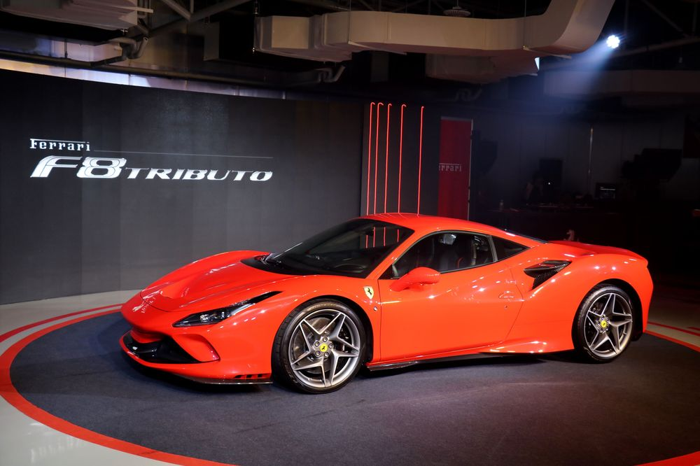 Ferrari F8 Tributo Super Car ที่จะมายกระดับให้กับ ตระกูลเครื่องยนต์ V8 วางกลางทวินเทอร์โบ4