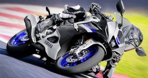 Yamaha R15 Connected-ABS