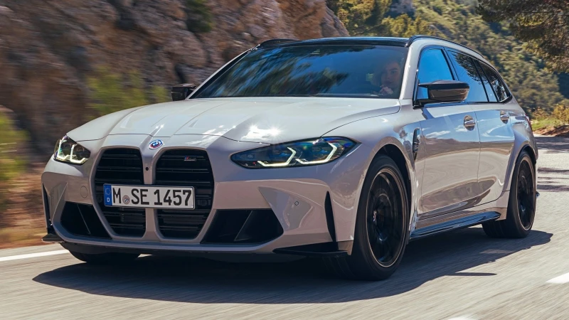 BMW-M3-Competition-M-xDrive-Touring
